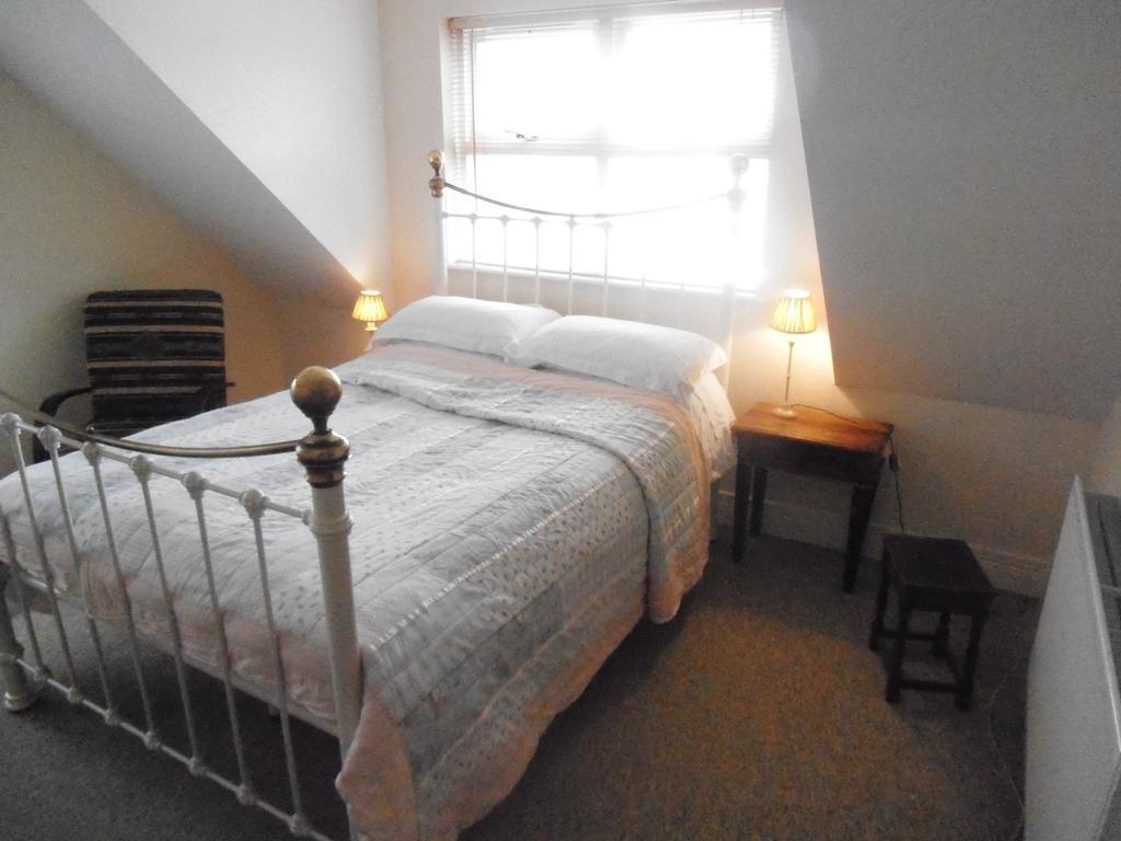 באליקאסל The Old Manse B & B חדר תמונה